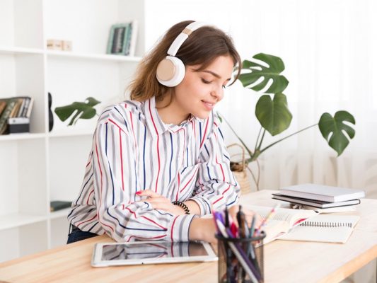 khóa ôn tiếng anh thiếu niên